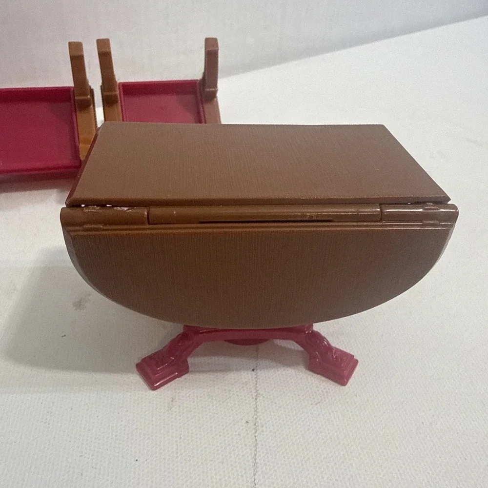 Fisher-Price‎ Loving Family dollhouse furniture Dining Room Table Red Chairs